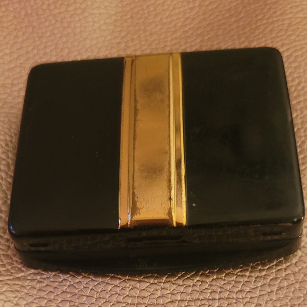 Vintage 1950s Tussy Cosmetics Compact